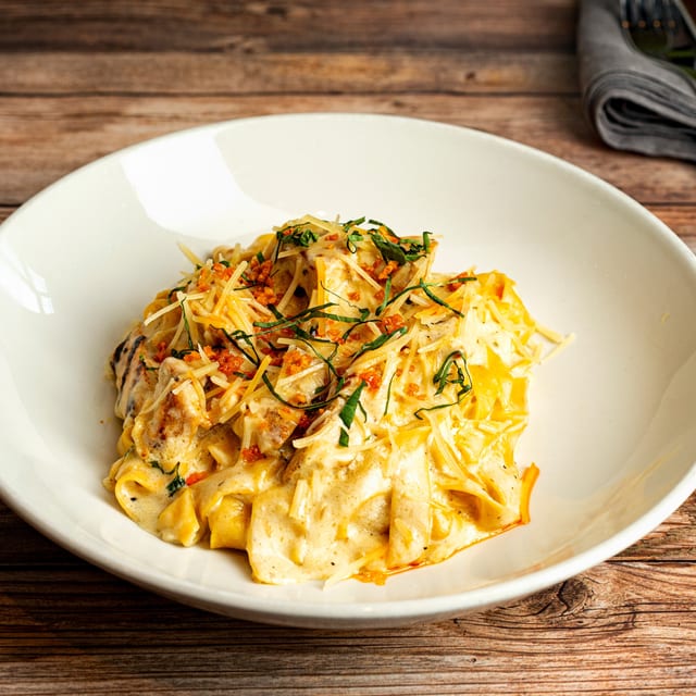 Fettuccine Pasta.