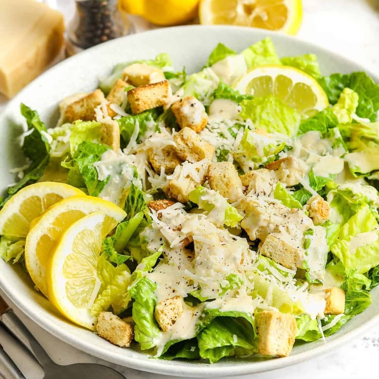 Fresh Caesar Salad: A Classic Italian Favorite