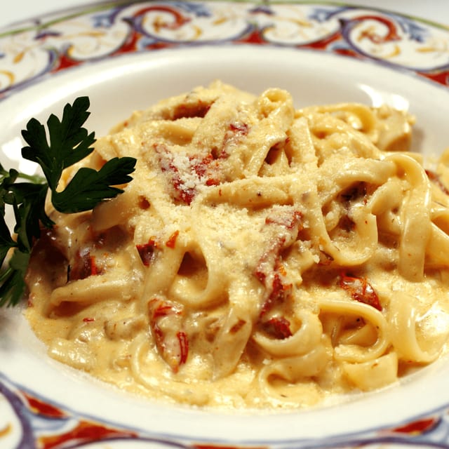 Fettuccine Alfredo.
